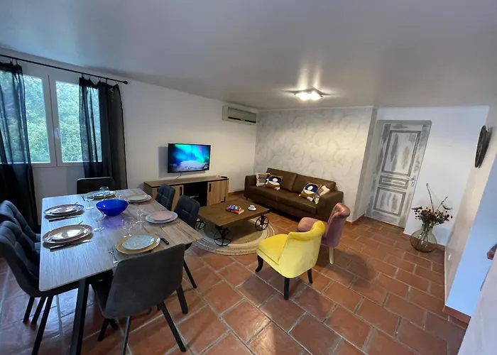 A Volta Villa *